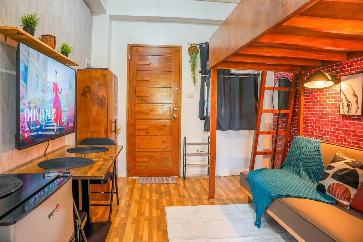 Cozy Loftbed Netflx Wi-Fi Ligao Natl Rd With Parking Rm 304 2F Apartamento Exterior foto