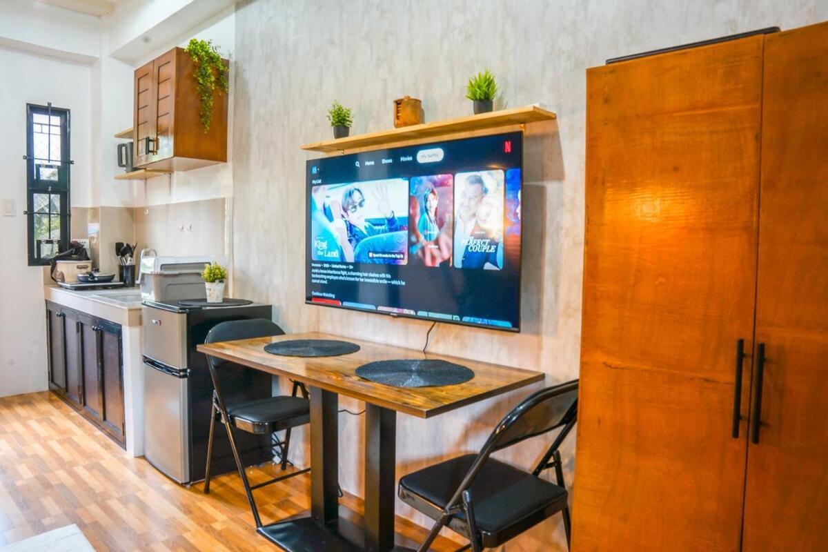 Cozy Loftbed Netflx Wi-Fi Ligao Natl Rd With Parking Rm 304 2F Apartamento Exterior foto