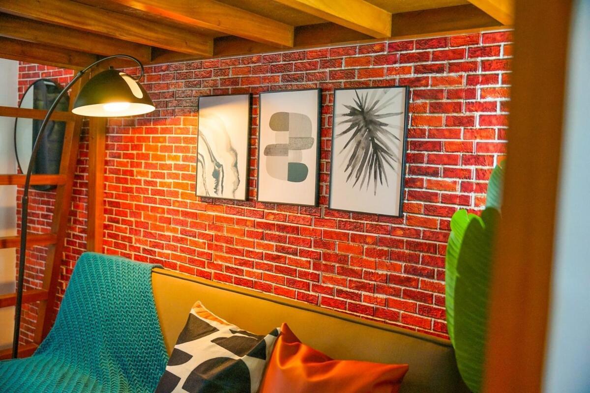 Cozy Loftbed Netflx Wi-Fi Ligao Natl Rd With Parking Rm 304 2F Apartamento Exterior foto