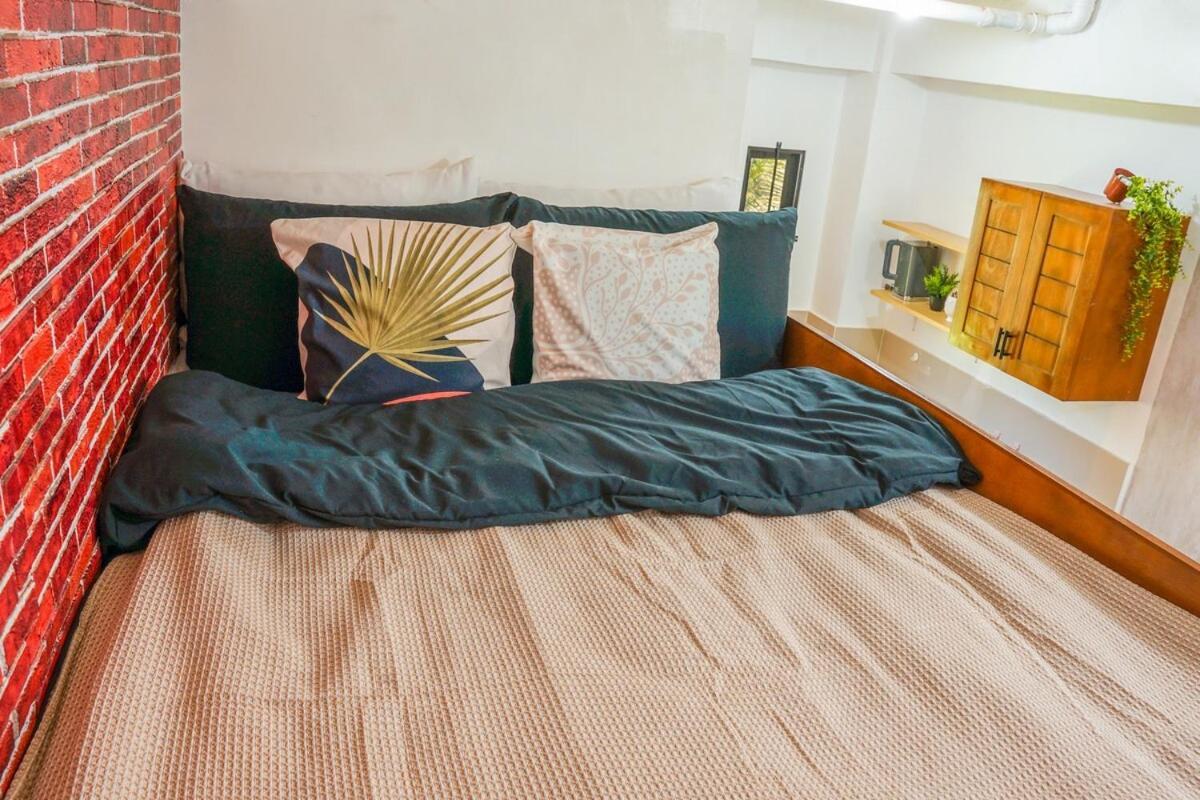Cozy Loftbed Netflx Wi-Fi Ligao Natl Rd With Parking Rm 304 2F Apartamento Exterior foto