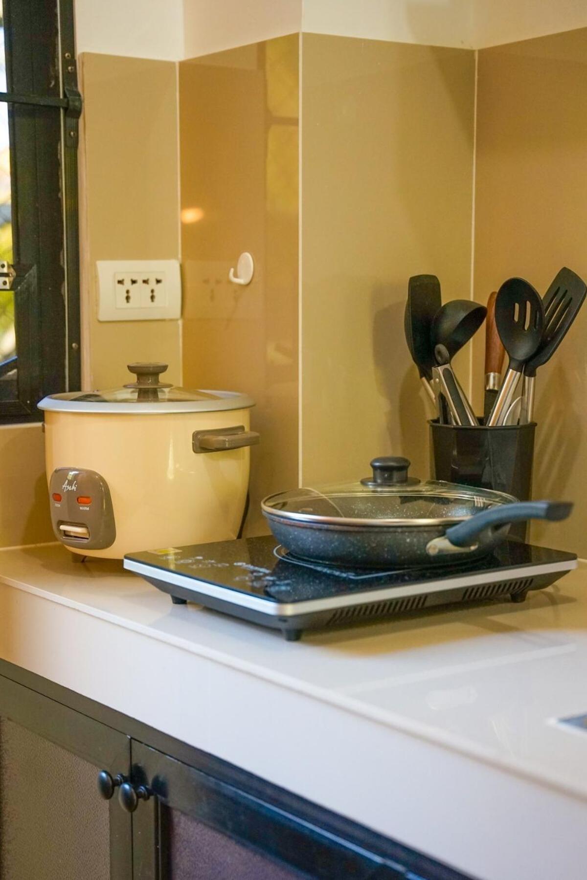 Cozy Loftbed Netflx Wi-Fi Ligao Natl Rd With Parking Rm 304 2F Apartamento Exterior foto